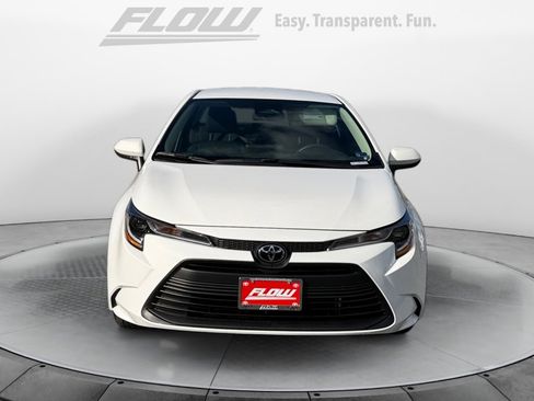 New 2026 Toyota Corolla LE image 2