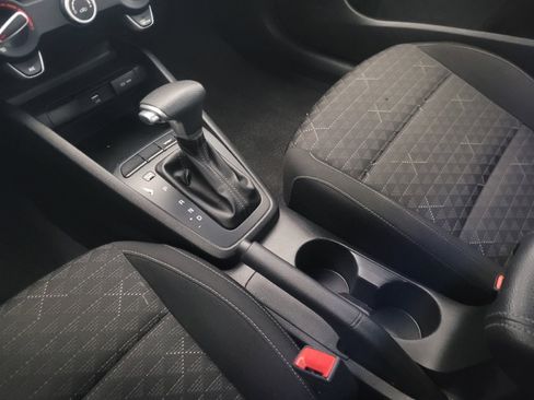 Used 2022 Kia Rio S FWD image 26