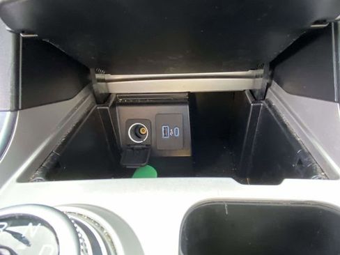 Used 2023 Ford Explorer XLT w/ Equipment Group 202A image 22