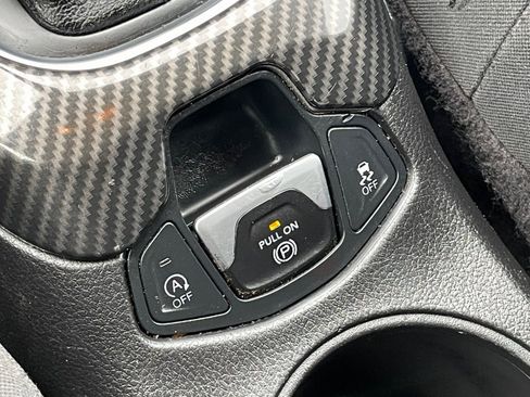 Used 2019 Jeep Compass Sport FWD image 26