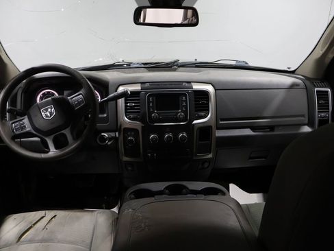 Used 2014 RAM 2500 SLT image 17