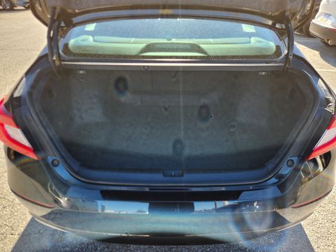 Used 2018 Honda Accord Touring image 20