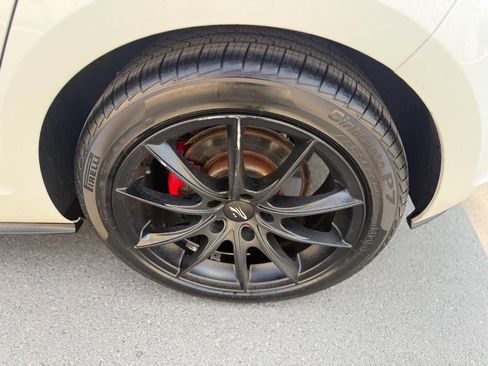 Used 2017 Volkswagen GTI S image 16