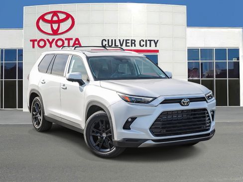 New 2026 Toyota Grand Highlander Limited image 1
