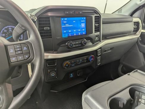 Used 2022 Ford F150 XLT AWD/4WD image 15