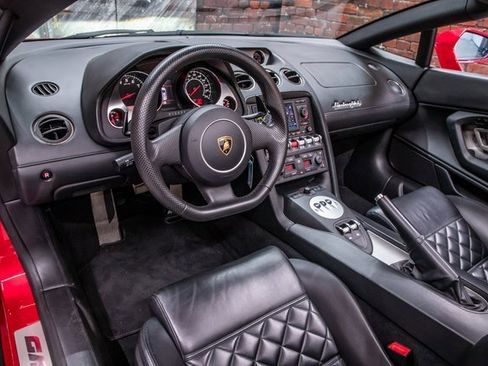 Used 2014 Lamborghini Gallardo LP 550-2 image 2