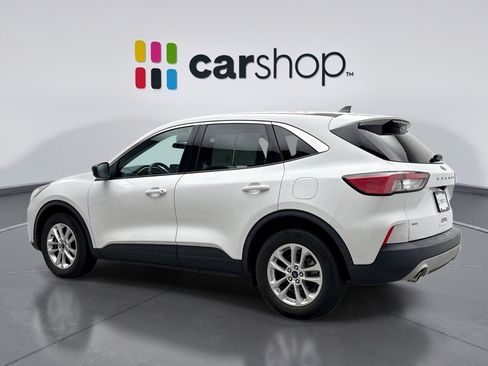 Used 2022 Ford Escape SE w/ Convenience Package FWD image 3