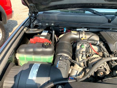 Used 2007 GMC Sierra 2500 SLE w/ EZ-Lift Tailgate Package image 34