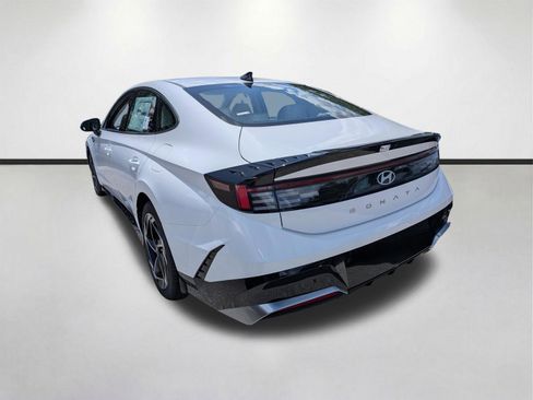 New 2026 Hyundai Sonata SEL FWD image 5