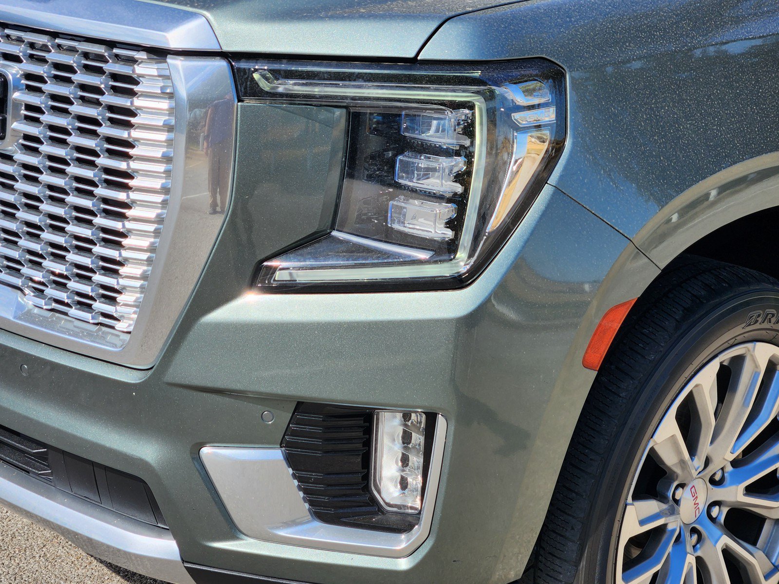 Used 2023 GMC Yukon Denali w/ Max Trailering Package AWD/4WD image 30