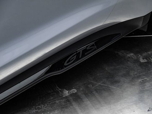 Used 2023 Porsche Taycan GTS w/ Premium Package image 28