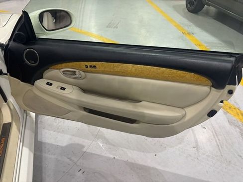 Used 2004 Lexus SC 430 Convertible image 14