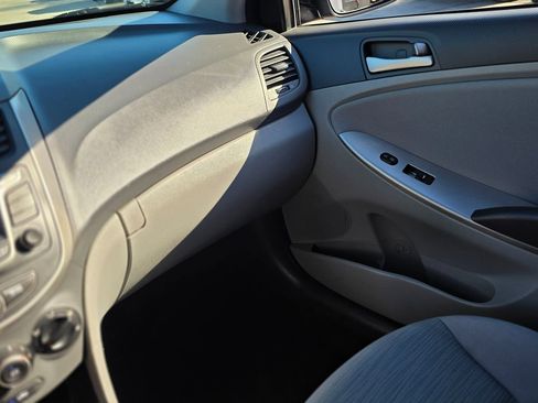 Used 2017 Hyundai Accent SE image 36