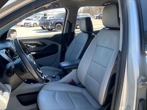 Used 2020 GMC Terrain SLT image 8