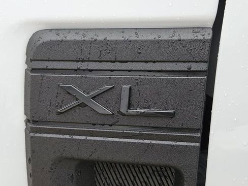 New 2026 Ford Maverick XL image 11