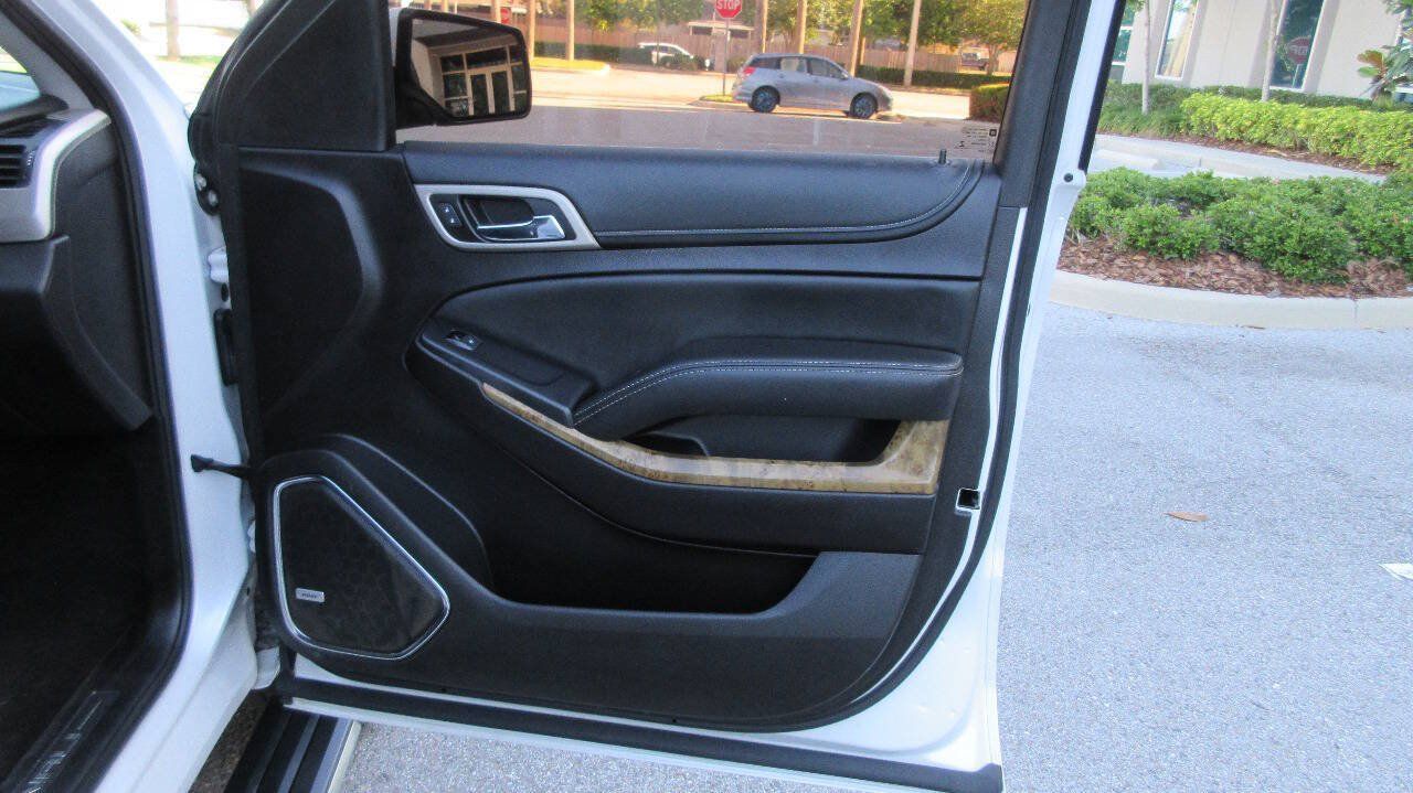 Used 2016 GMC Yukon XL Denali w/ Open Road Package RWD image 31