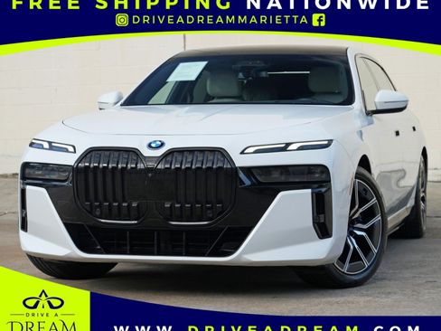 Used 2023 BMW i7 xDrive60 AWD/4WD image 1