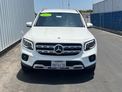 Used 2022 Mercedes-Benz GLB 250 w/ Premium Package Lite image 2