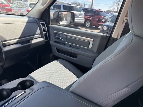 Used 2017 RAM 2500 SLT image 14