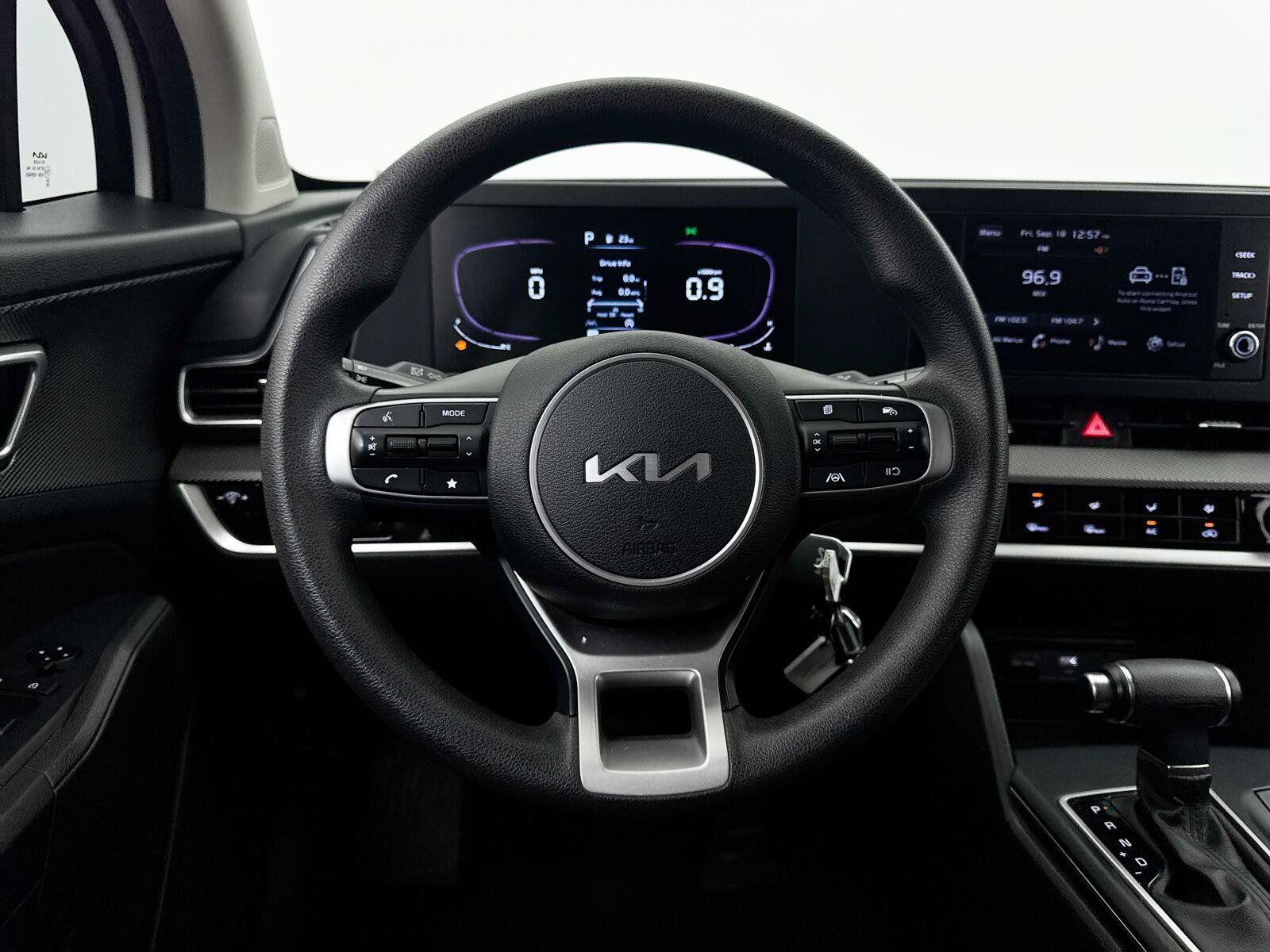 Used 2023 Kia Sportage LX FWD image 31