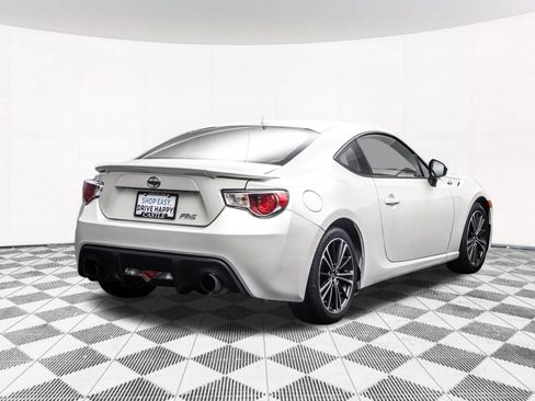 Used 2015 Scion FR-S RWD image 12