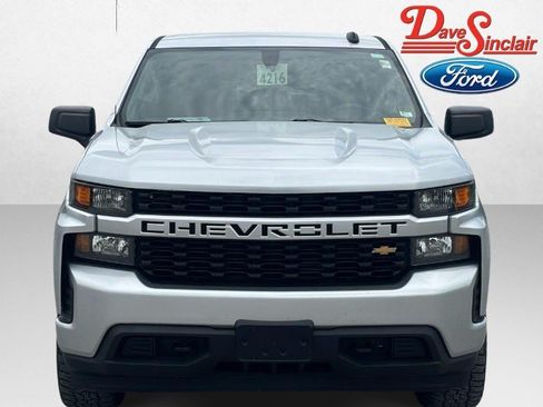 Used 2021 Chevrolet Silverado 1500 Custom AWD/4WD image 2