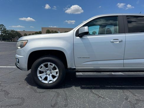 Used 2017 Chevrolet Colorado LT w/ LT Convenience Package image 11