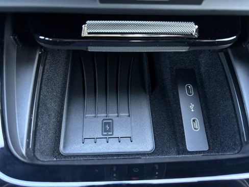 Certified 2026 Porsche Cayenne AWD/4WD image 21