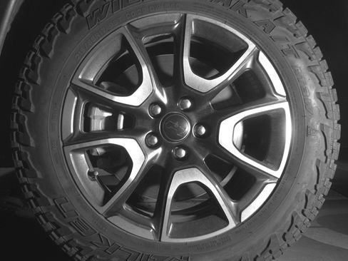 Used 2025 Jeep Compass Trailhawk AWD/4WD image 12