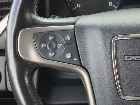 Used 2018 GMC Yukon Denali w/ Denali Ultimate Package image 14