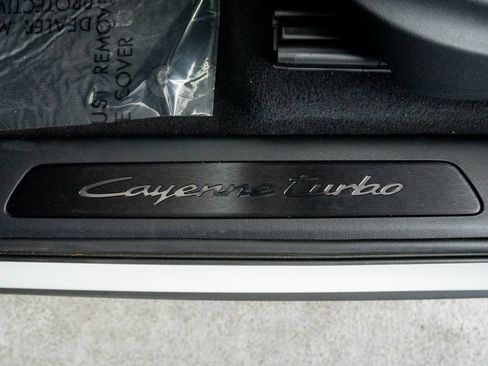 New 2025 Porsche Cayenne Turbo AWD/4WD image 12