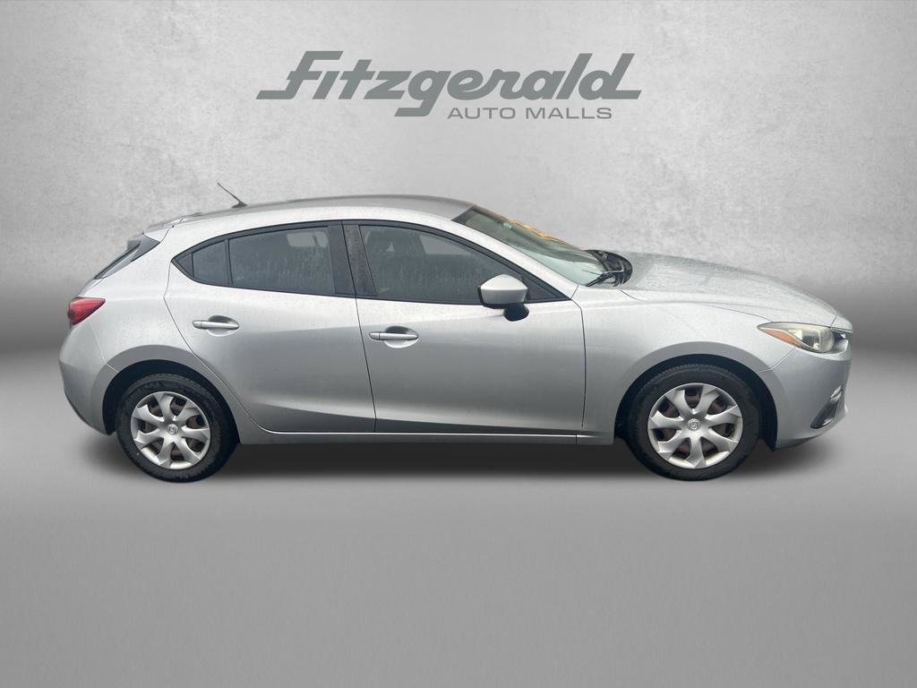 Used 2015 MAZDA MAZDA3 i Sport FWD image 2