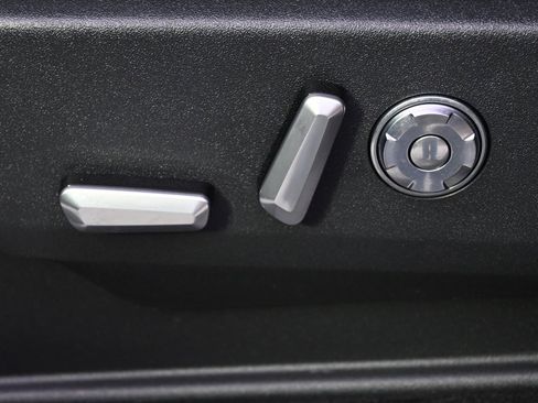 New 2025 Lincoln Navigator Reserve w/ Jet Appearance Package image 14