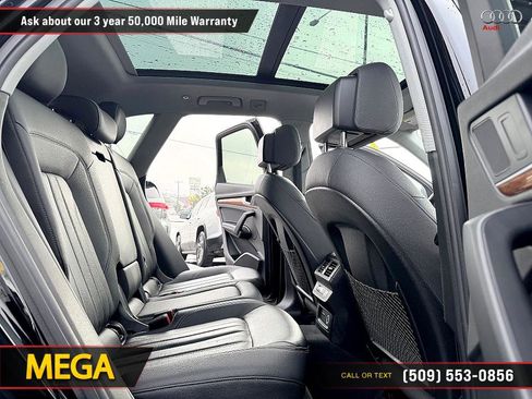 Used 2021 Audi Q5 Premium Plus image 17