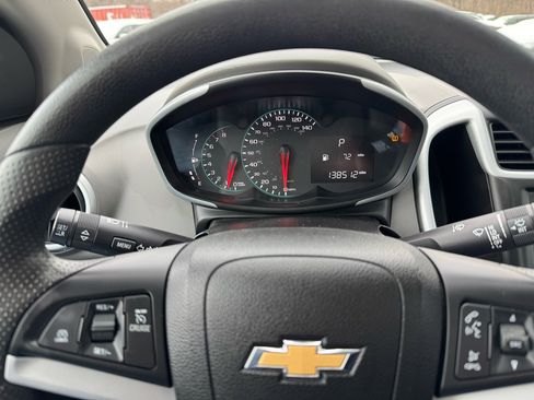 Used 2017 Chevrolet Sonic LT image 22