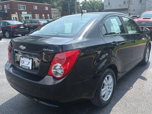 Used 2012 Chevrolet Sonic LS FWD image 5