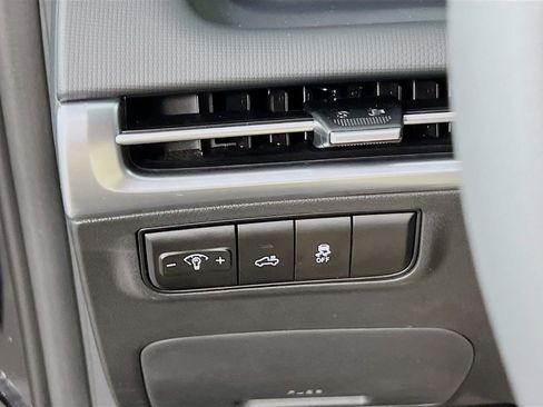 New 2025 Hyundai Santa Cruz SEL image 9