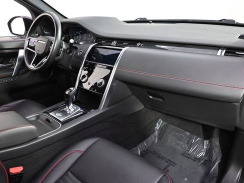 Used 2021 Land Rover Discovery Sport SE R-Dynamic image 15
