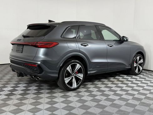 New 2025 Audi SQ5 Premium Plus image 8