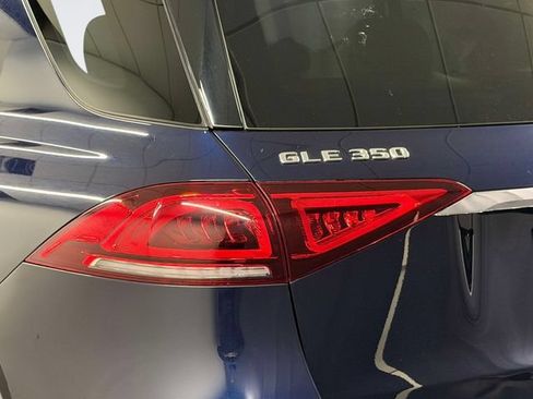 Used 2022 Mercedes-Benz GLE 350 4MATIC image 10