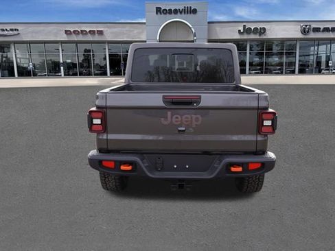 New 2026 Jeep Gladiator Mojave image 4