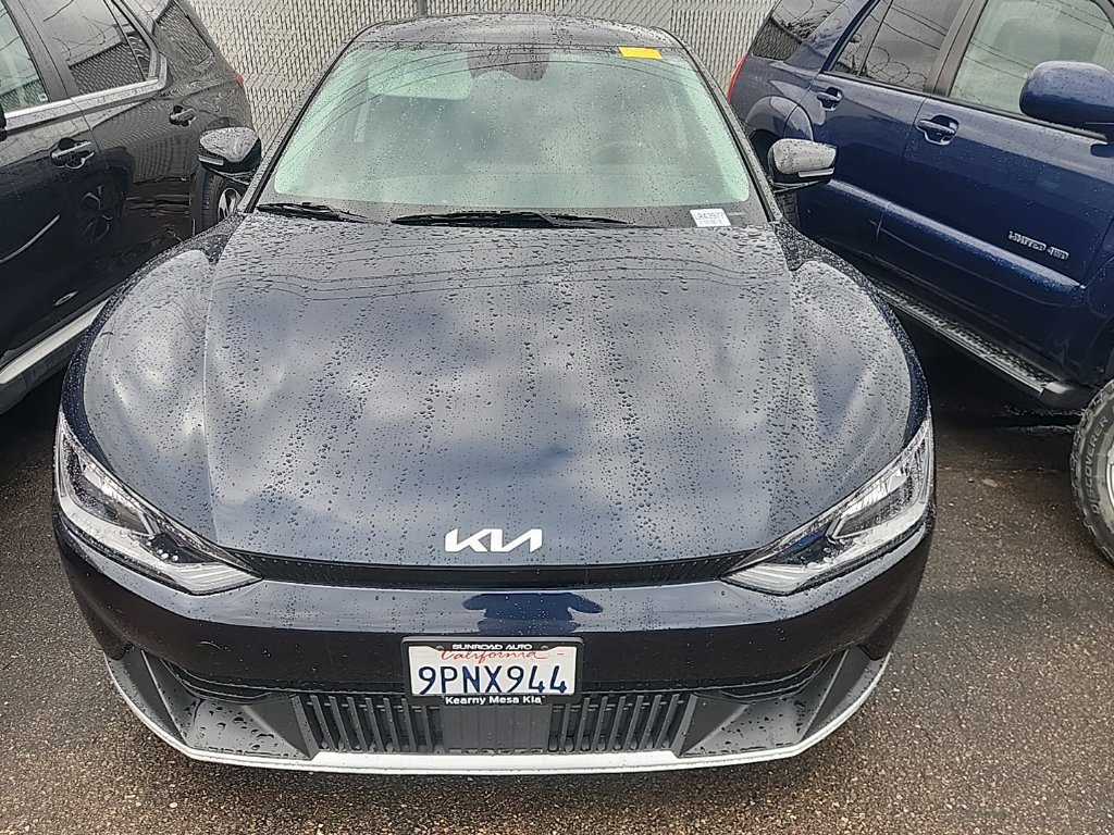 Certified 2024 Kia EV6 Light RWD image 2