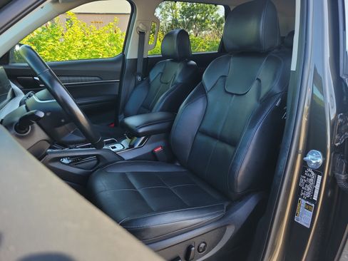 Used 2024 Kia Telluride EX FWD image 14