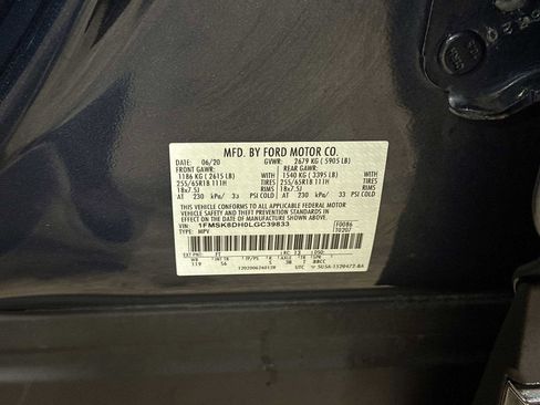 Used 2020 Ford Explorer XLT w/ Equipment Group 202A image 14