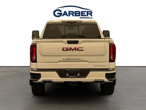 Used 2024 GMC Sierra 1500 Denali w/ Technology Package AWD/4WD image 4