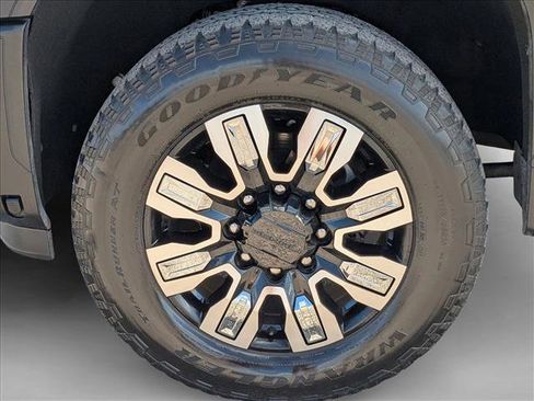 Used 2024 GMC Sierra 3500 Denali w/ Denali Reserve Package image 23