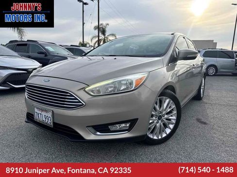 Used 2015 Ford Focus Titanium image 1