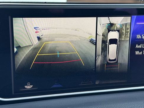 Used 2016 Lexus RX 450h AWD image 22