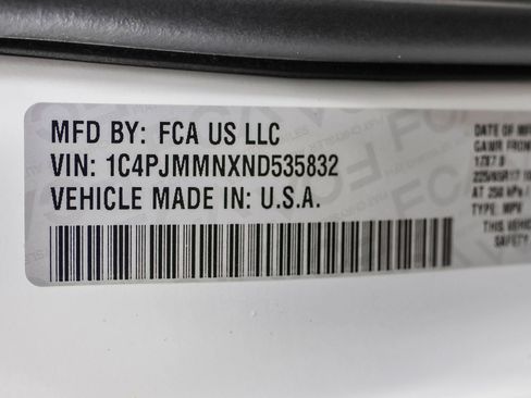 Used 2022 Jeep Cherokee Latitude Lux image 47