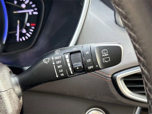 Used 2019 Hyundai Santa Fe Limited image 26